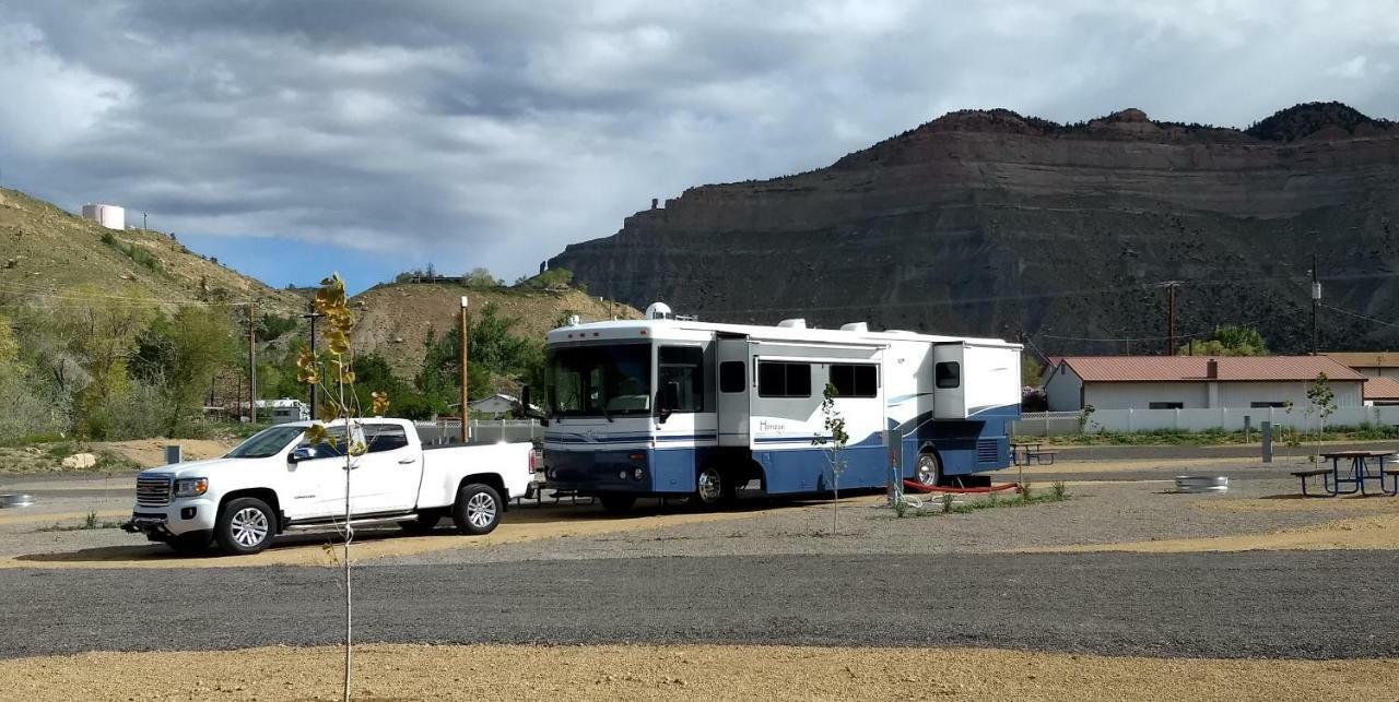 فندق Castle Gate Rv Park Helper المظهر الخارجي الصورة
